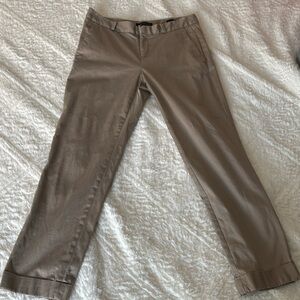Banana Republic Avery size 2 khaki pants in taupe color, good condition!